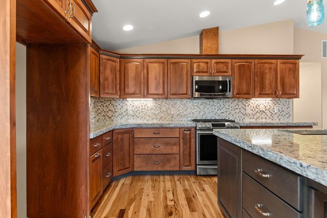 1009 S Bartholomew St, Medical Lake, WA 99022