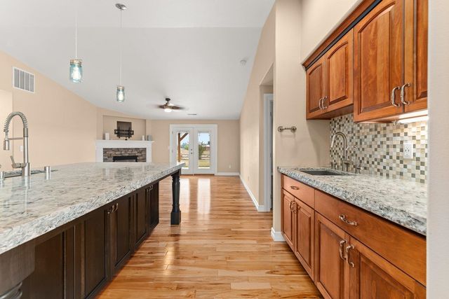 1009 S Bartholomew St, Medical Lake, WA 99022