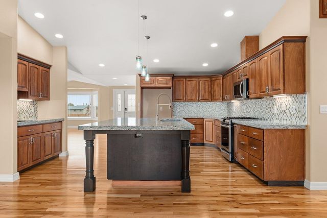 1009 S Bartholomew St, Medical Lake, WA 99022