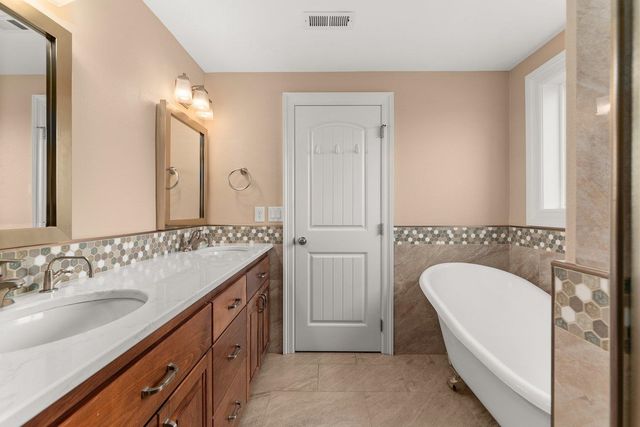 1009 S Bartholomew St, Medical Lake, WA 99022