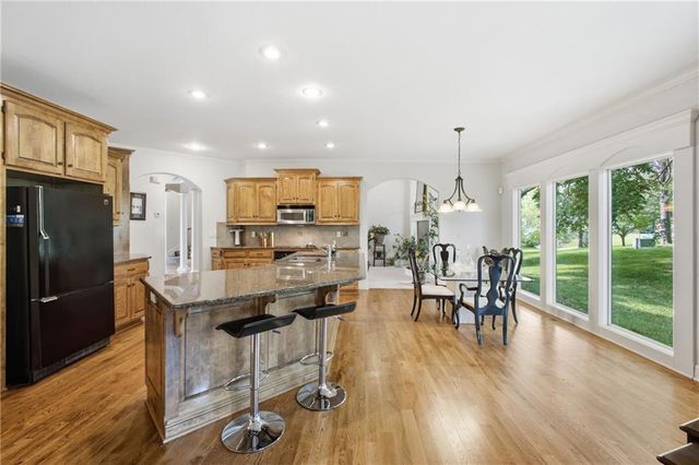 10312 N Revere Avenue, Kansas City, MO 64154