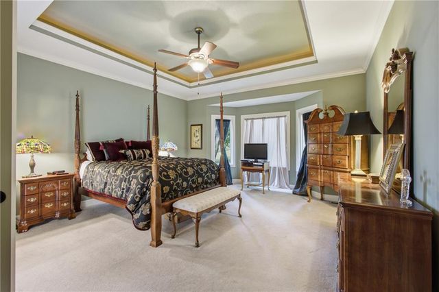 10312 N Revere Avenue, Kansas City, MO 64154