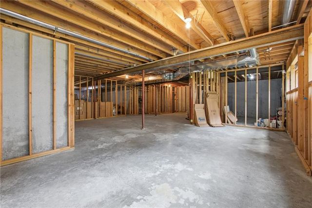 10312 N Revere Avenue, Kansas City, MO 64154