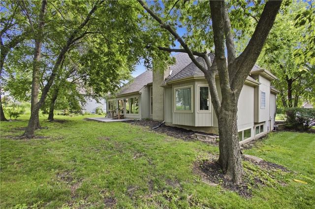 10312 N Revere Avenue, Kansas City, MO 64154