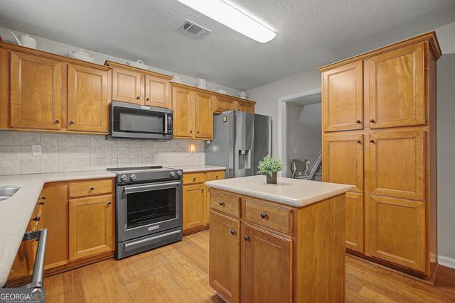 79 Blakewood Court, Jefferson, GA 30549