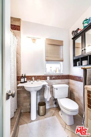 5139 Fulton Avenue, Sherman Oaks (los Angeles), CA 91423