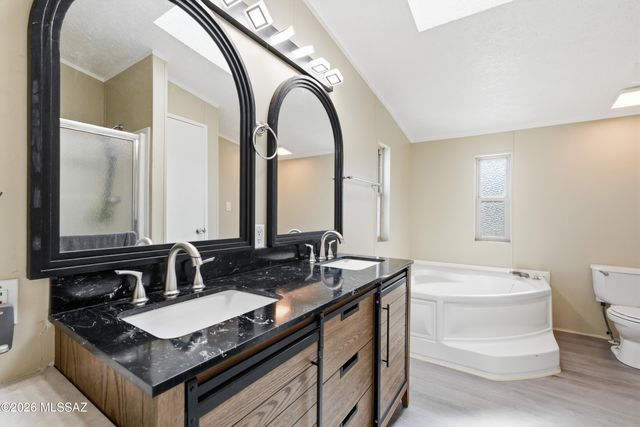 15680 E Colossal Cave Road, Vail, AZ 85641