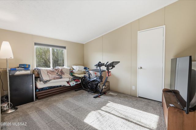 15680 E Colossal Cave Road, Vail, AZ 85641