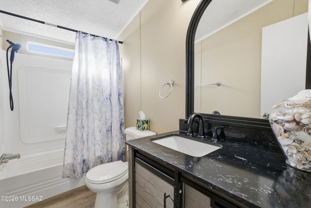 15680 E Colossal Cave Road, Vail, AZ 85641