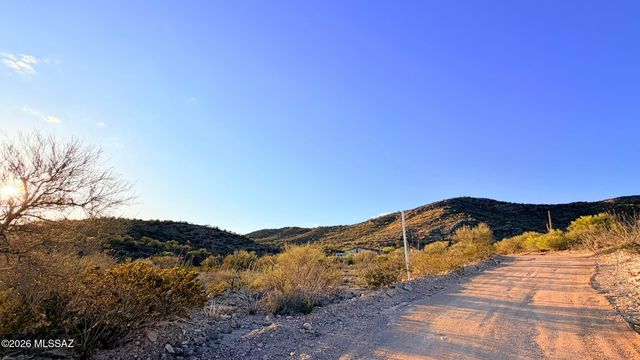 15680 E Colossal Cave Road, Vail, AZ 85641