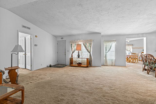7670 E Antelope Rd Road, Eagle Point, OR 97524