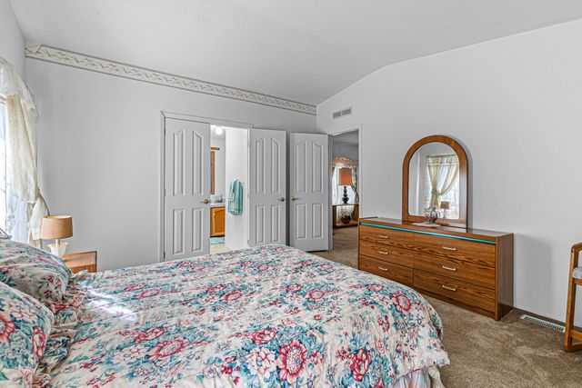 7670 E Antelope Rd Road, Eagle Point, OR 97524