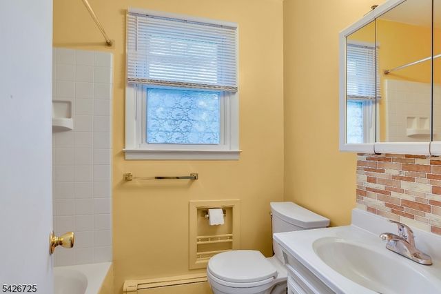 37 Fern St, Pemberton Twp., NJ 08015