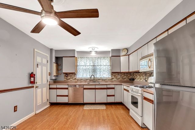 37 Fern St, Pemberton Twp., NJ 08015