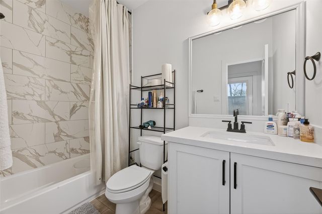 2015 Lou Ellen Lane F, Houston, TX 77018