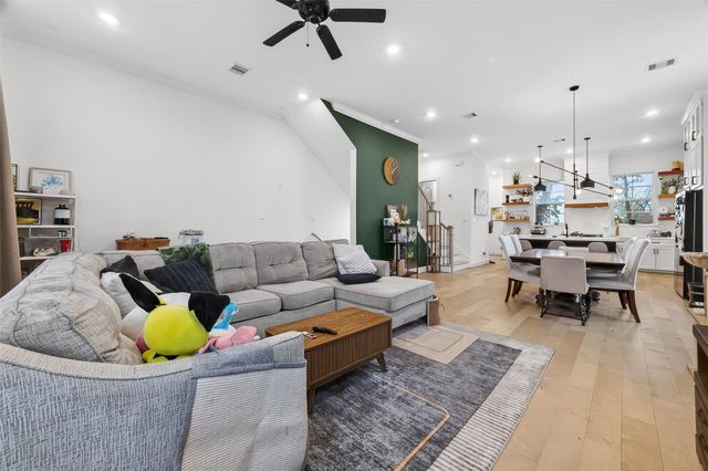 2015 Lou Ellen Lane F, Houston, TX 77018