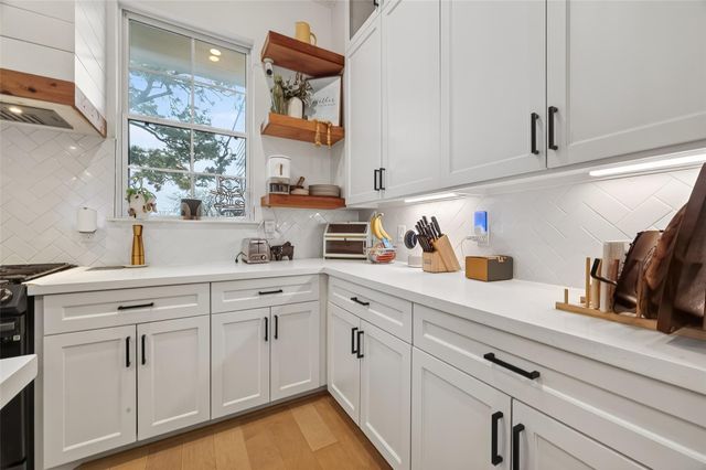 2015 Lou Ellen Lane F, Houston, TX 77018