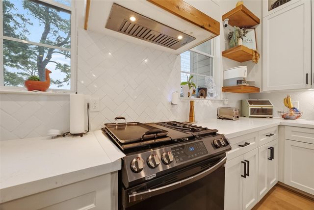 2015 Lou Ellen Lane F, Houston, TX 77018