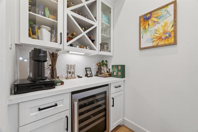 2015 Lou Ellen Lane F, Houston, TX 77018