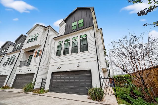 2015 Lou Ellen Lane F, Houston, TX 77018