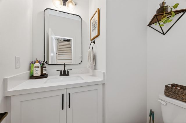 2015 Lou Ellen Lane F, Houston, TX 77018