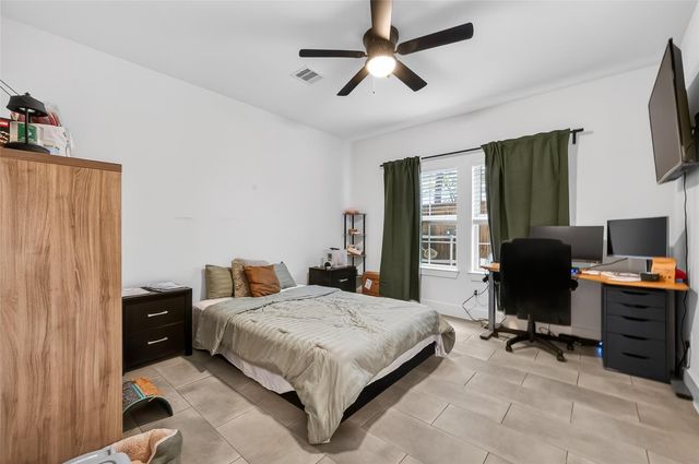 2015 Lou Ellen Lane F, Houston, TX 77018