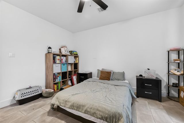 2015 Lou Ellen Lane F, Houston, TX 77018