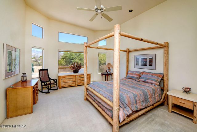 8865 E Honeybear Place, Tucson, AZ 85749