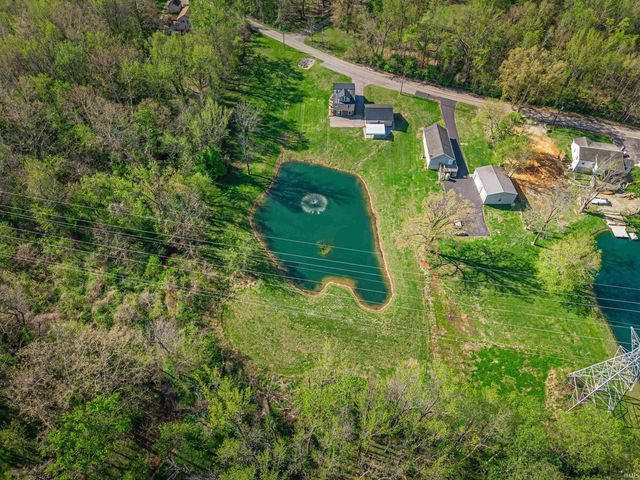2615 Buchanan Road, Evansville, IN 47720