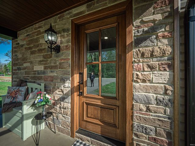 2615 Buchanan Road, Evansville, IN 47720