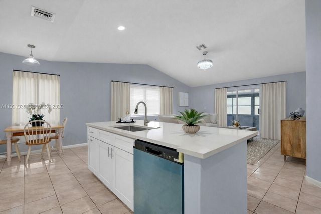 9131 N Lake Miramar Cir, Miramar, FL 33025