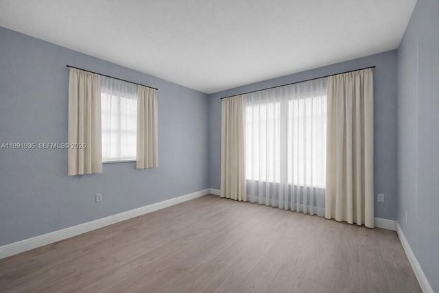 9131 N Lake Miramar Cir, Miramar, FL 33025