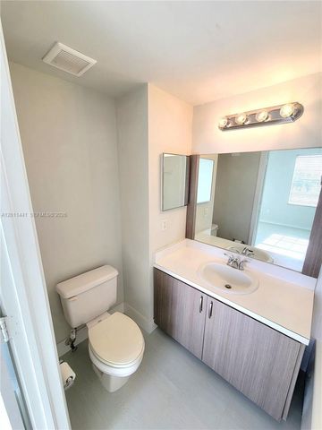755 SW 148th Ave 1103, Sunrise, FL 33325