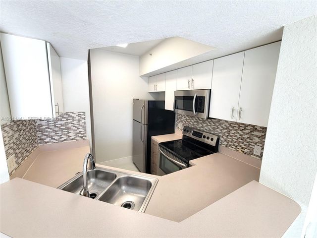 755 SW 148th Ave 1103, Sunrise, FL 33325