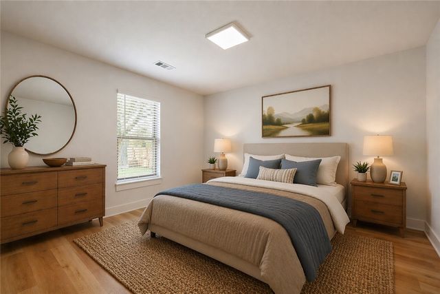 1808 SW D Street, Bentonville, AR 72712