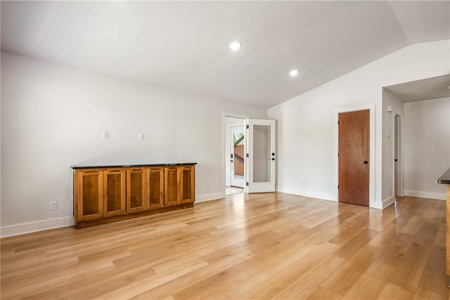 1808 SW D Street, Bentonville, AR 72712