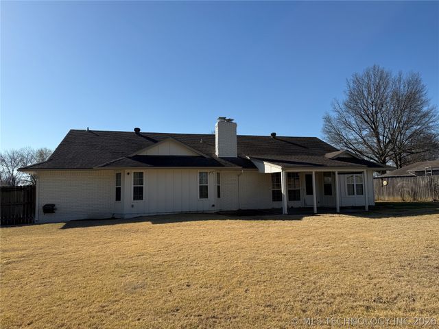 433 Keats Street, Muskogee, OK 74403