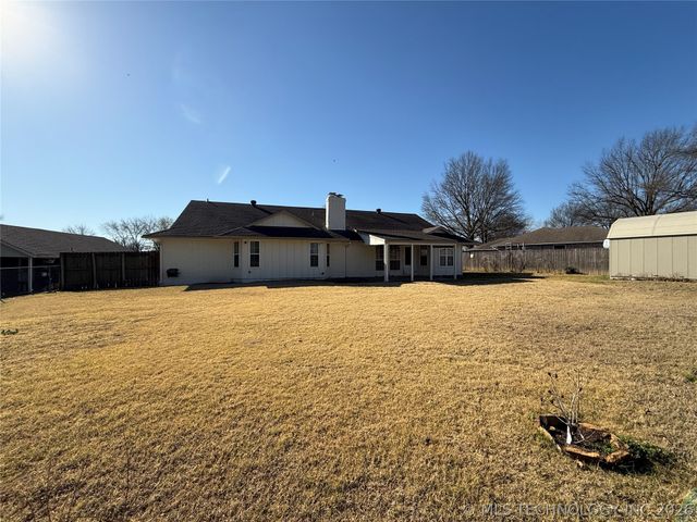 433 Keats Street, Muskogee, OK 74403