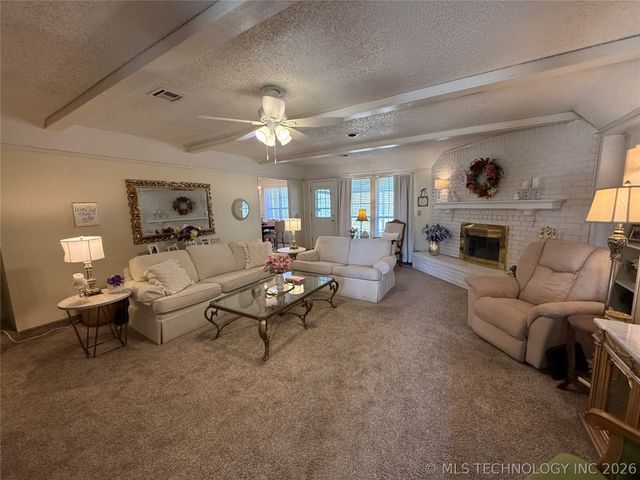 433 Keats Street, Muskogee, OK 74403