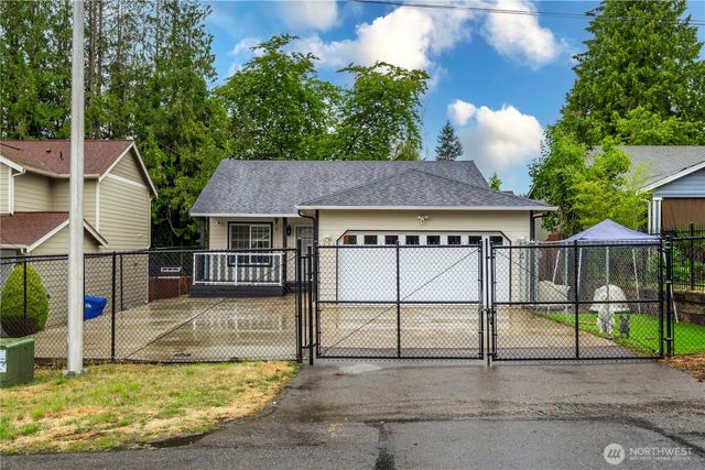 401 107th St, S Street S, Tacoma, WA 98444