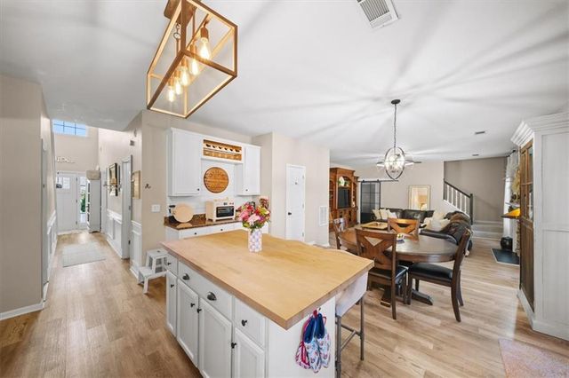 429 Farmwood Way, Canton, GA 30115