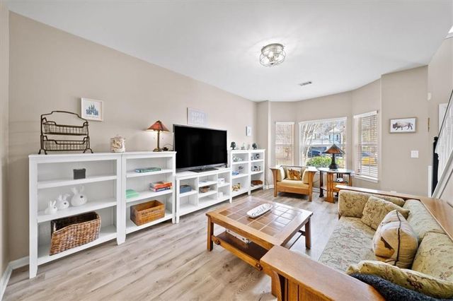 429 Farmwood Way, Canton, GA 30115