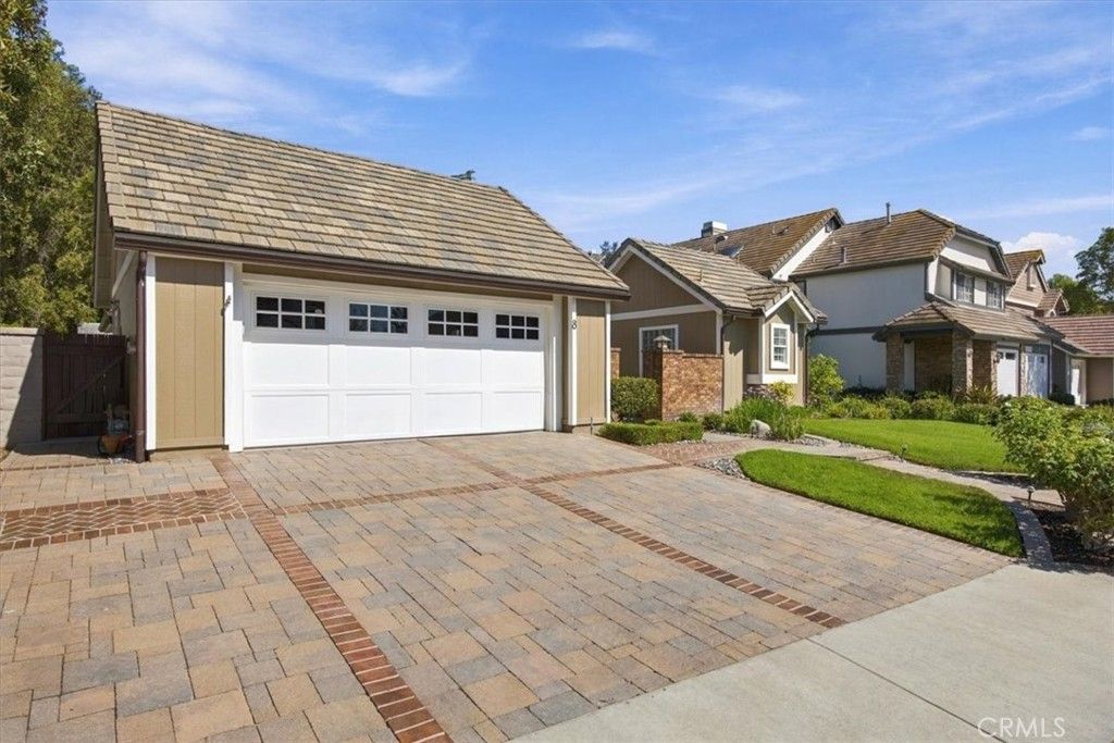 8 Lexington Way, Coto De Caza, CA 92679 — photo 3