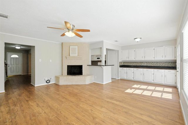 2960 Gessner Road, Houston, TX 77080