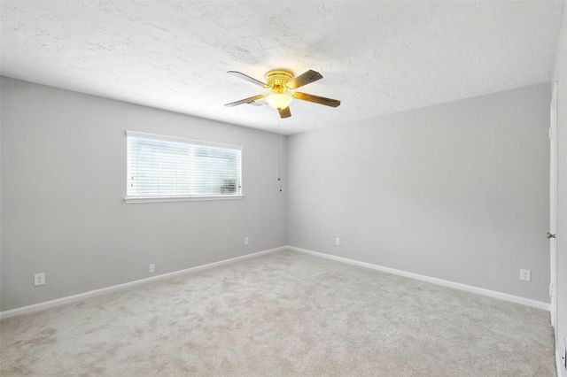 2960 Gessner Road, Houston, TX 77080