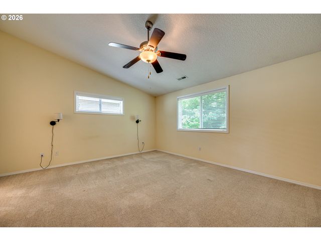5437 N St, Washougal, WA 98671