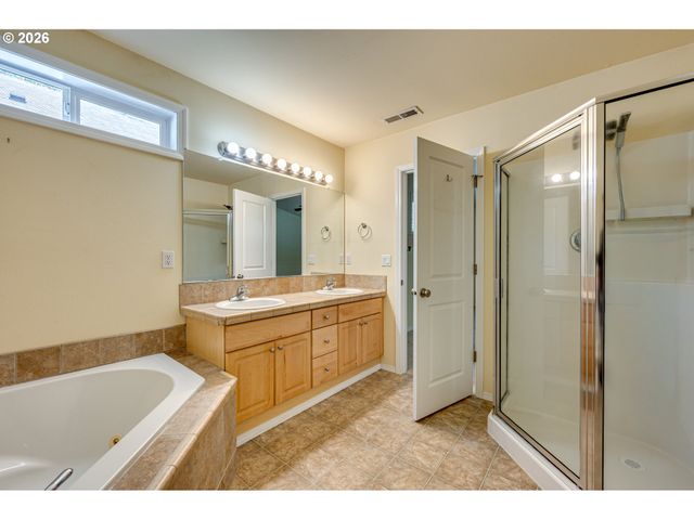5437 N St, Washougal, WA 98671