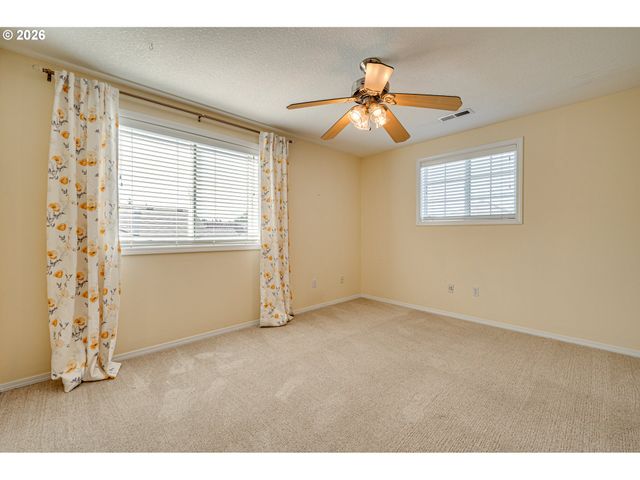 5437 N St, Washougal, WA 98671