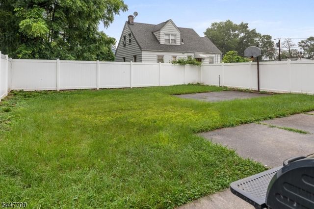 139 Hoover Ave, Bloomfield Twp., NJ 07003