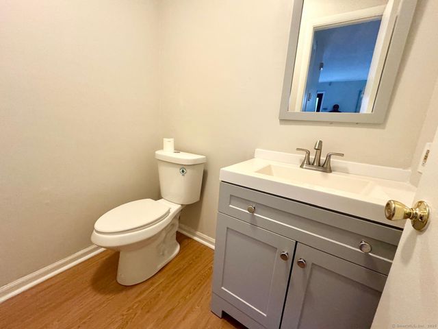 1 Horizon Drive 11, Norwalk, CT 06854